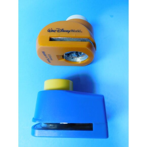 Disney Craft Punch Lot of 2 Magic Castle Tigger 2 inch Small Scrapbook - Picture 5 of 7